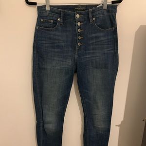 High waisted jeans